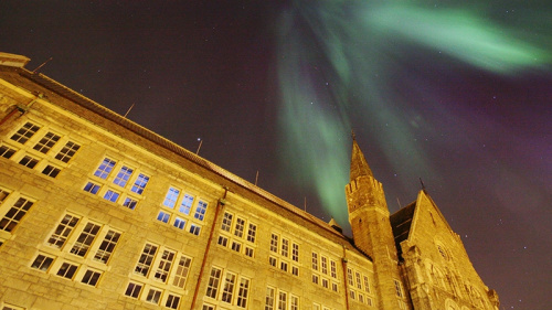 بكالوريوس في مجال الرياضات الإلكترونية بالنرويج – تمويل عام